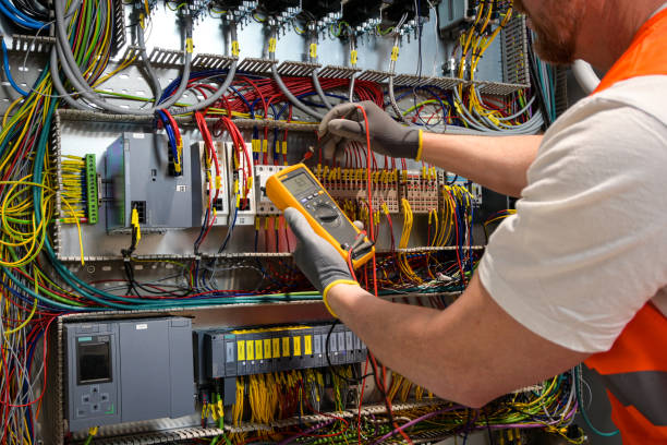 Best Electrician Near Me  in Pleasant Ridge, MI